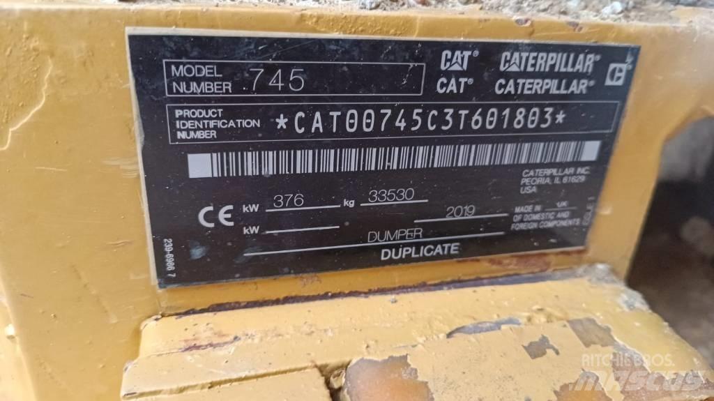CAT 745 Dumper - Knickgelenk
