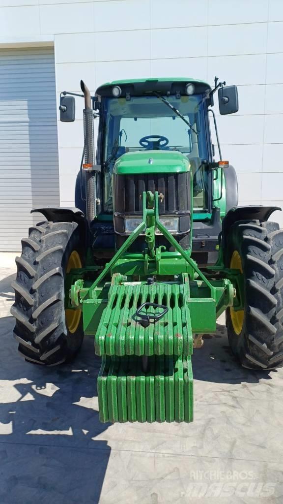 John Deere 6820 Traktoren
