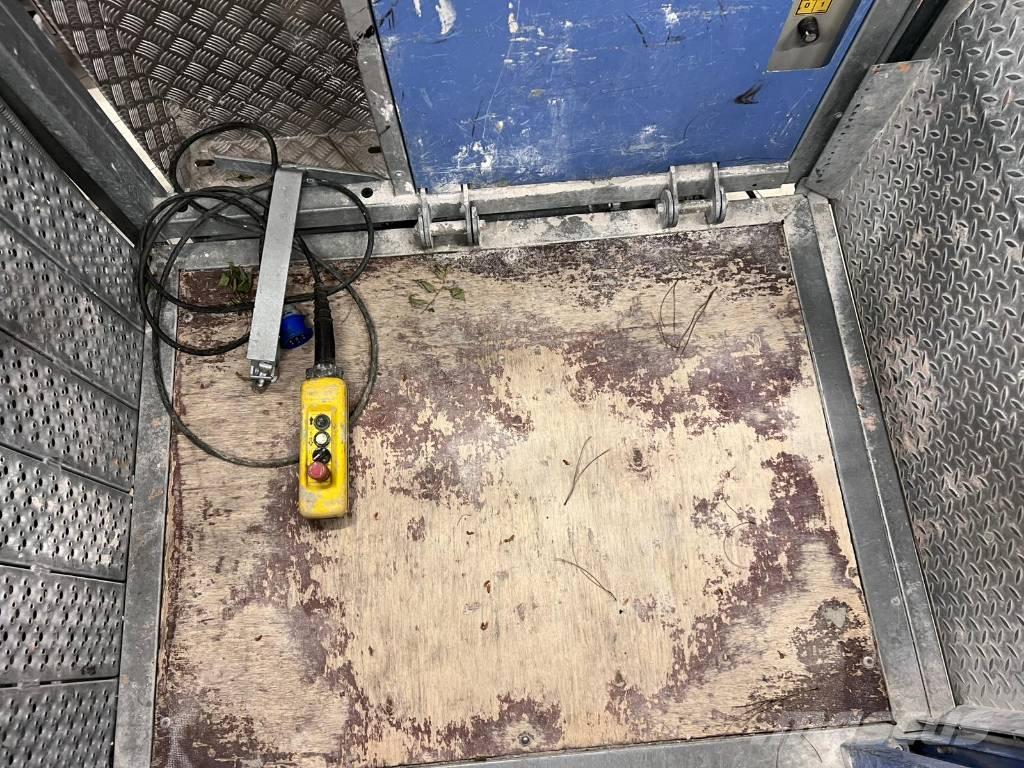 Geda 300 Z-ZP Bauaufzüge