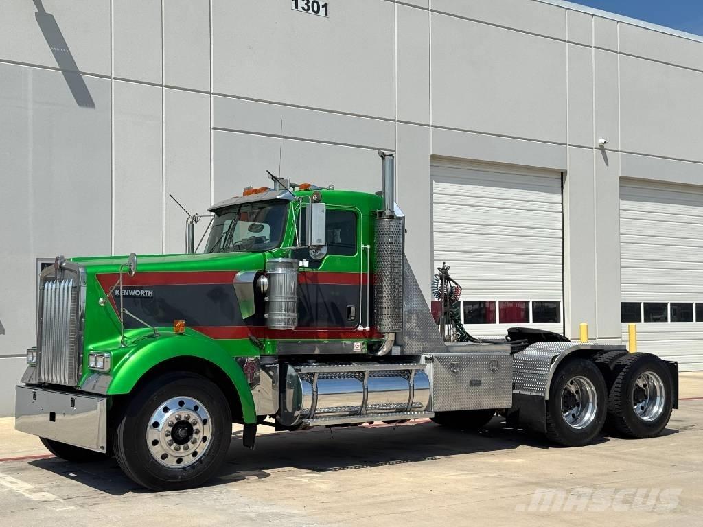 Kenworth W 900 Sattelzugmaschinen