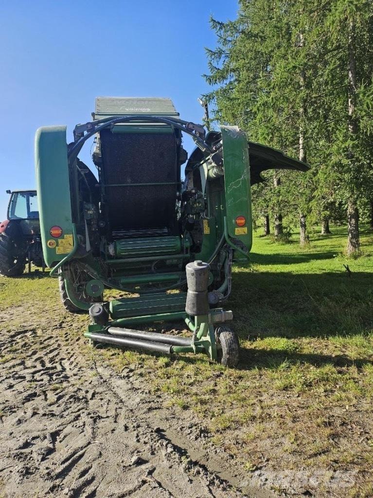 McHale Fusion Vario Rundballenpressen