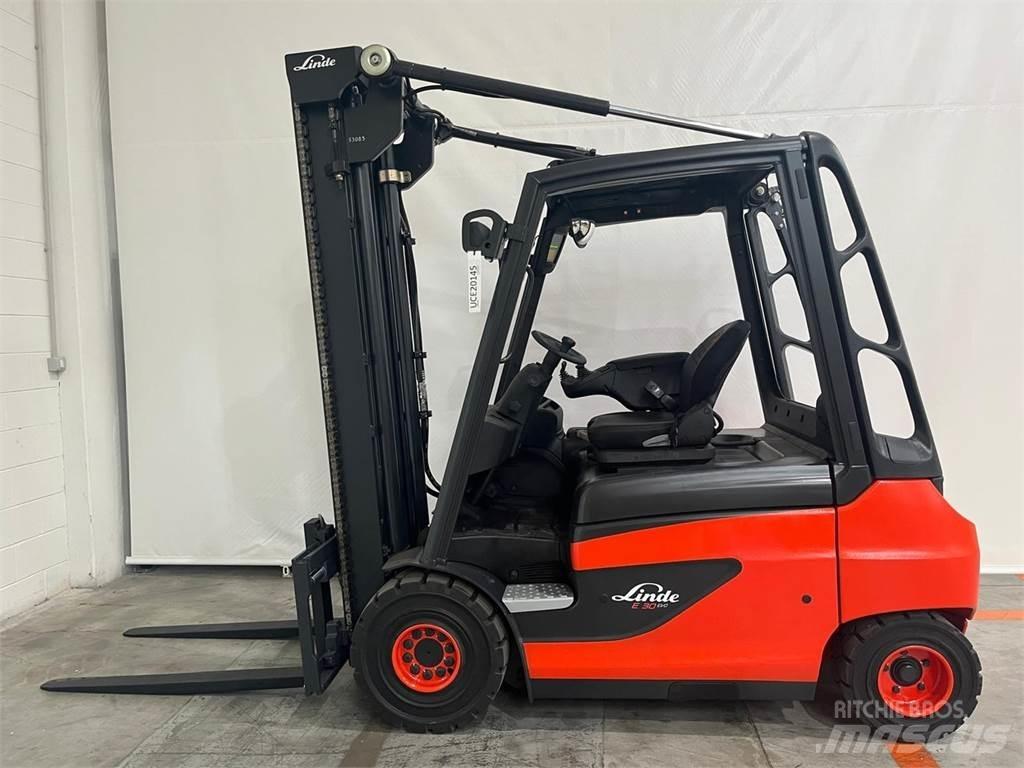 Linde E30-01 Elektrische heftrucks