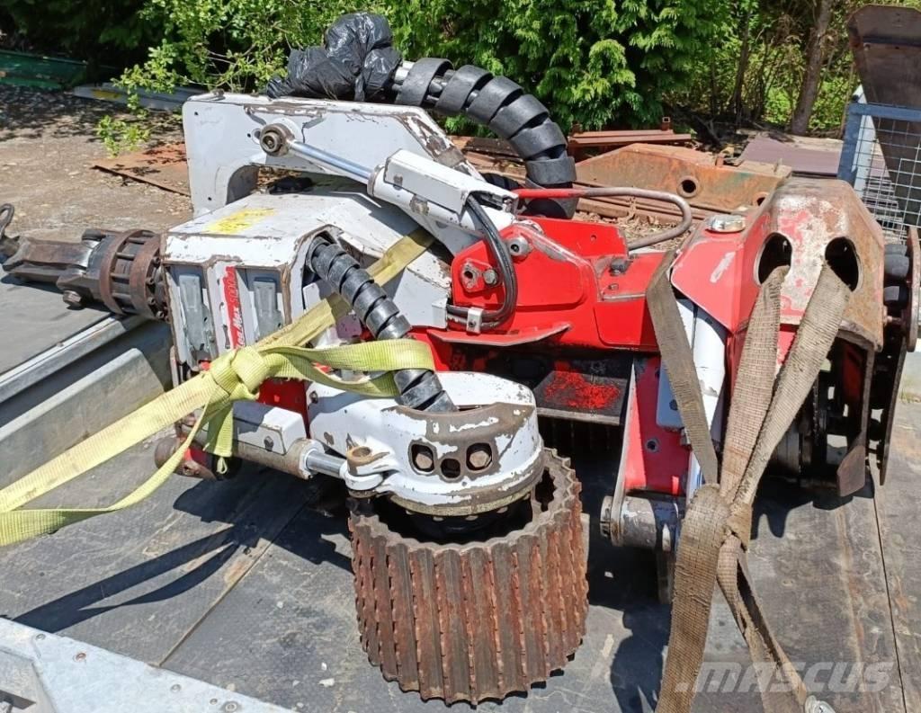 Log Max 5000 D Harvester