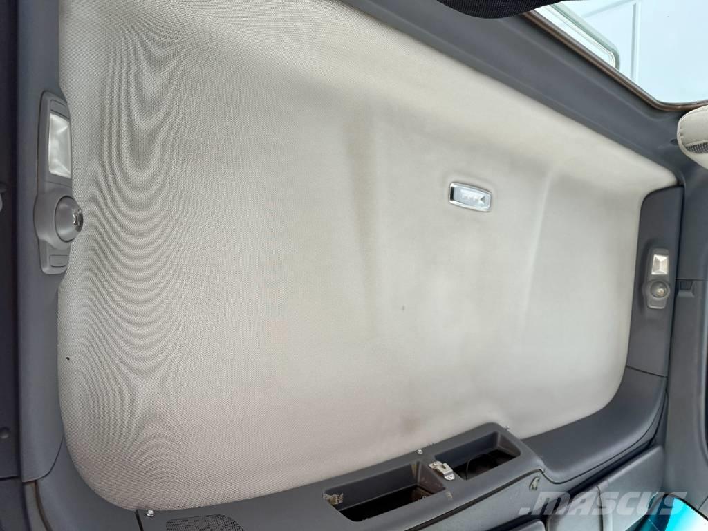 Peterbilt 567 Sattelzugmaschinen