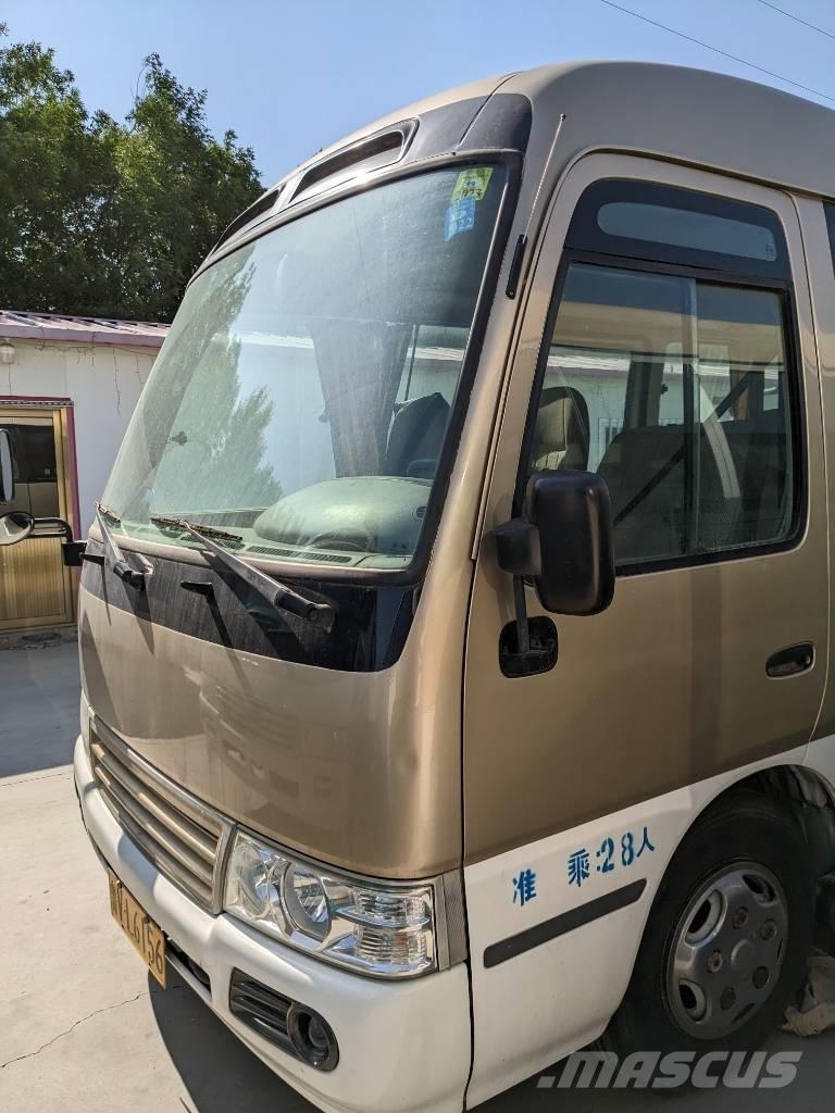 Toyota Coaster Bus Minibusse