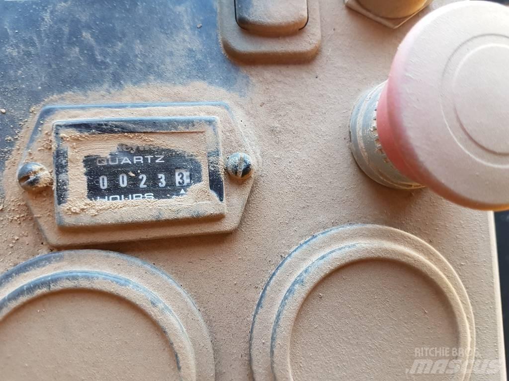 Volvo PT 125 Gummiradwalzen
