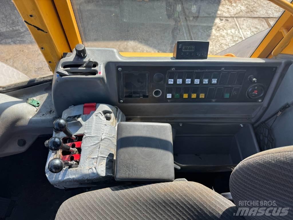 Volvo L 110 E Radlader