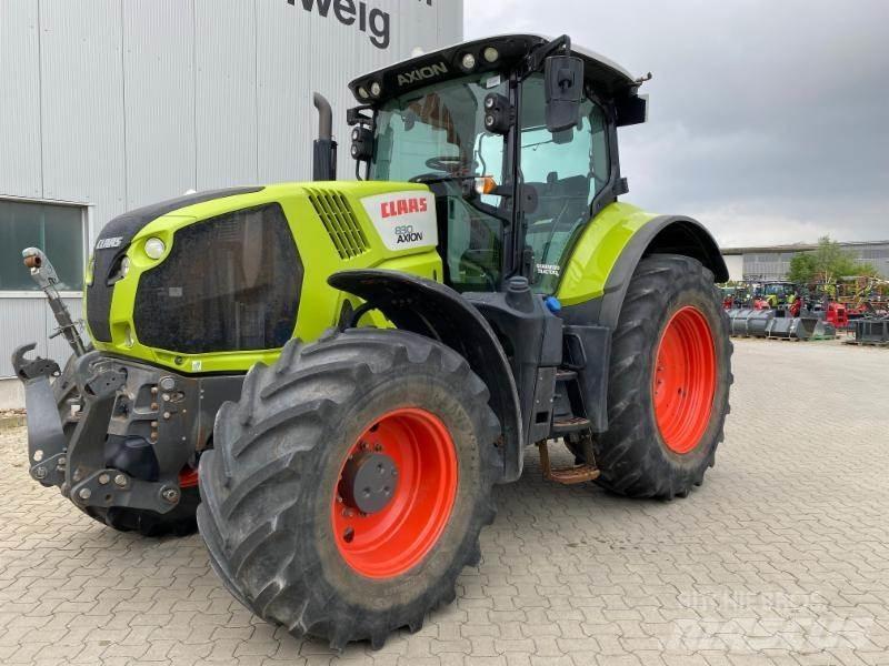 CLAAS AXION 830 Traktoren