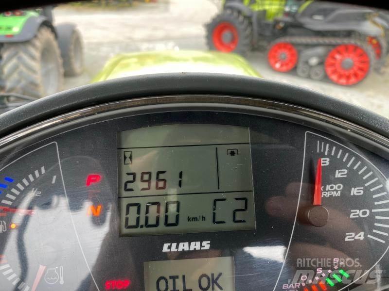 CLAAS AXION 830 Traktoren