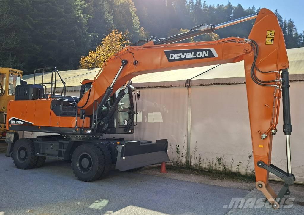 Develon DX 210 W-7 Mobilbagger