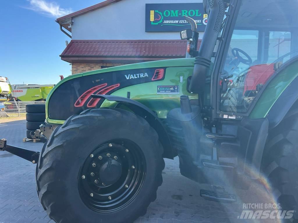 Valtra T 202 D Traktoren