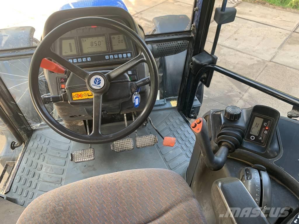 New Holland TM 125 Traktoren