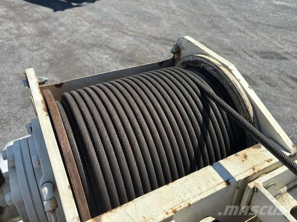 Terex BT 4792 Kranwagen