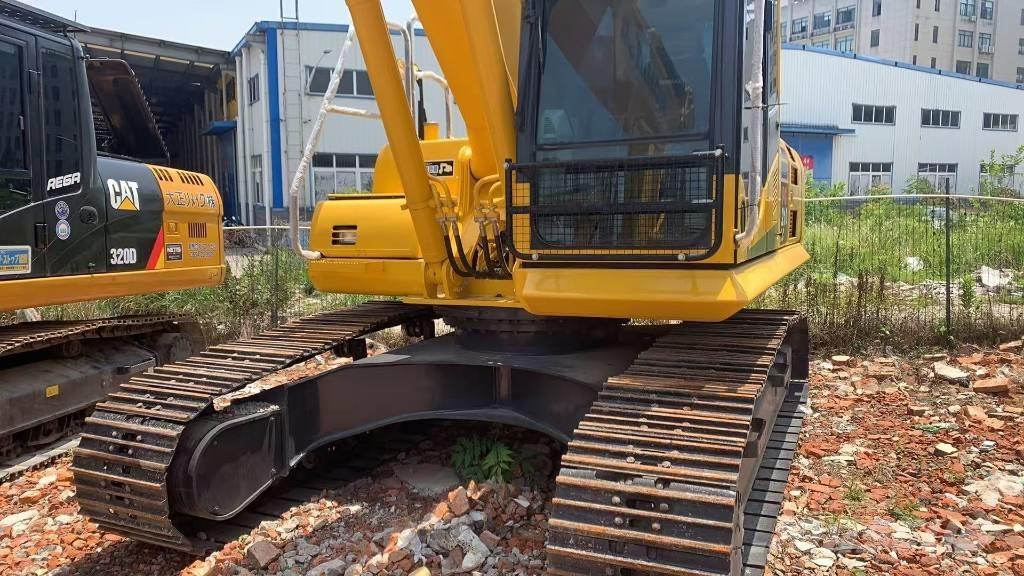 Komatsu PC 210 LC Raupenbagger
