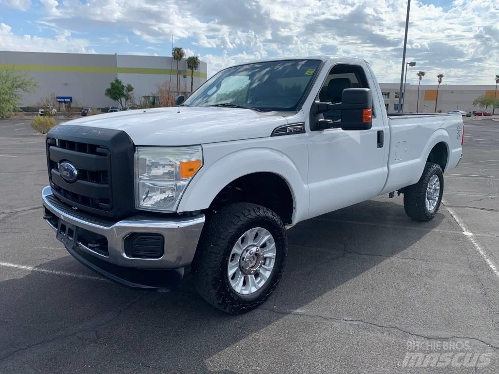 Ford F 350 Kofferaufbau