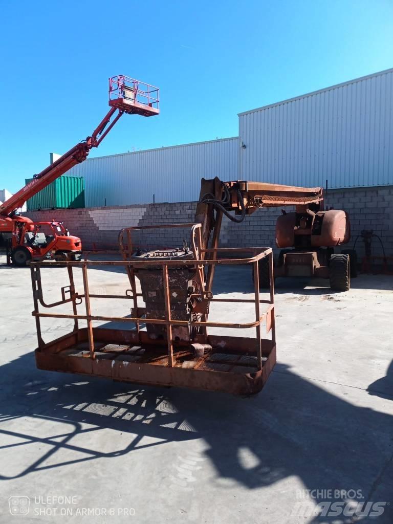 JLG 860 SJ Teleskopbühnen