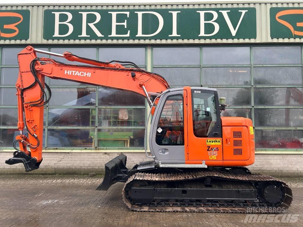 Hitachi ZX 135 US Raupenbagger