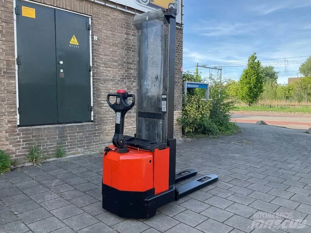 Toyota BT SWE120L Deichselstapler