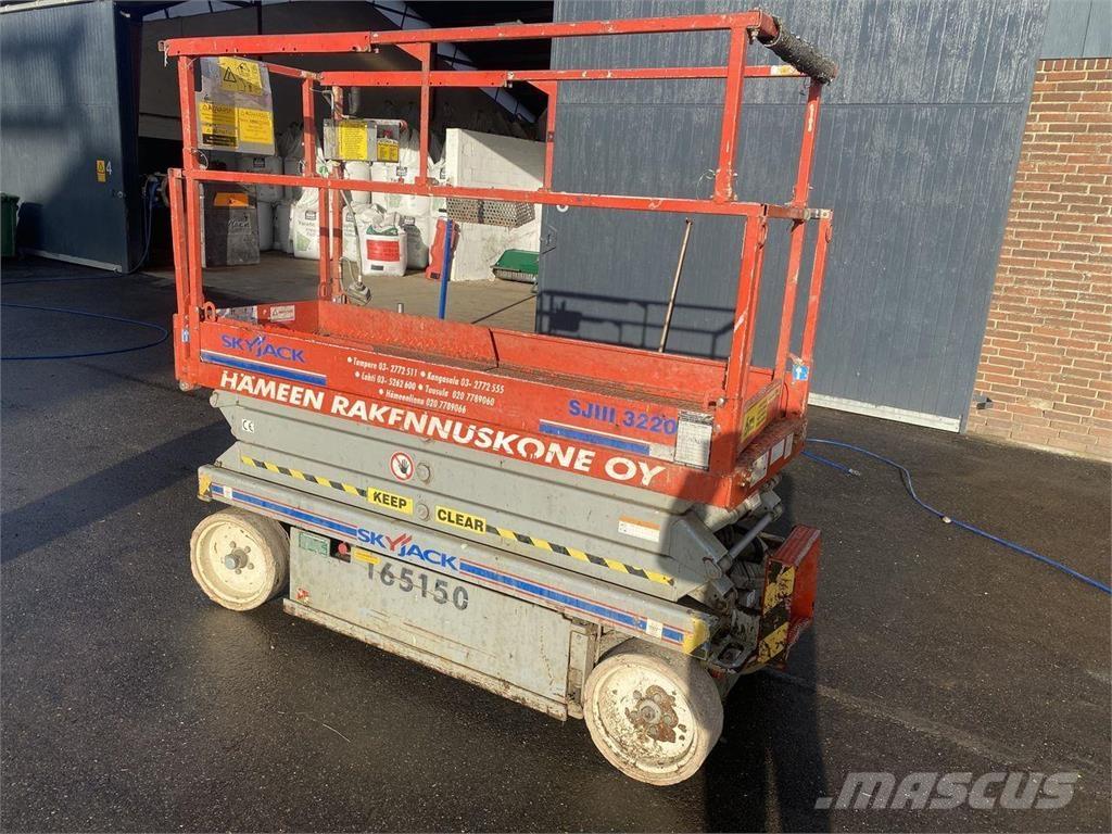 SkyJack SJ3219 Scheren-Arbeitsbühnen