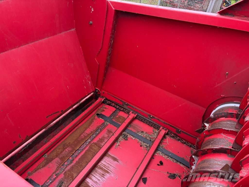 Kverneland 853 Pro Ballenschredder, -schneider und -wickler