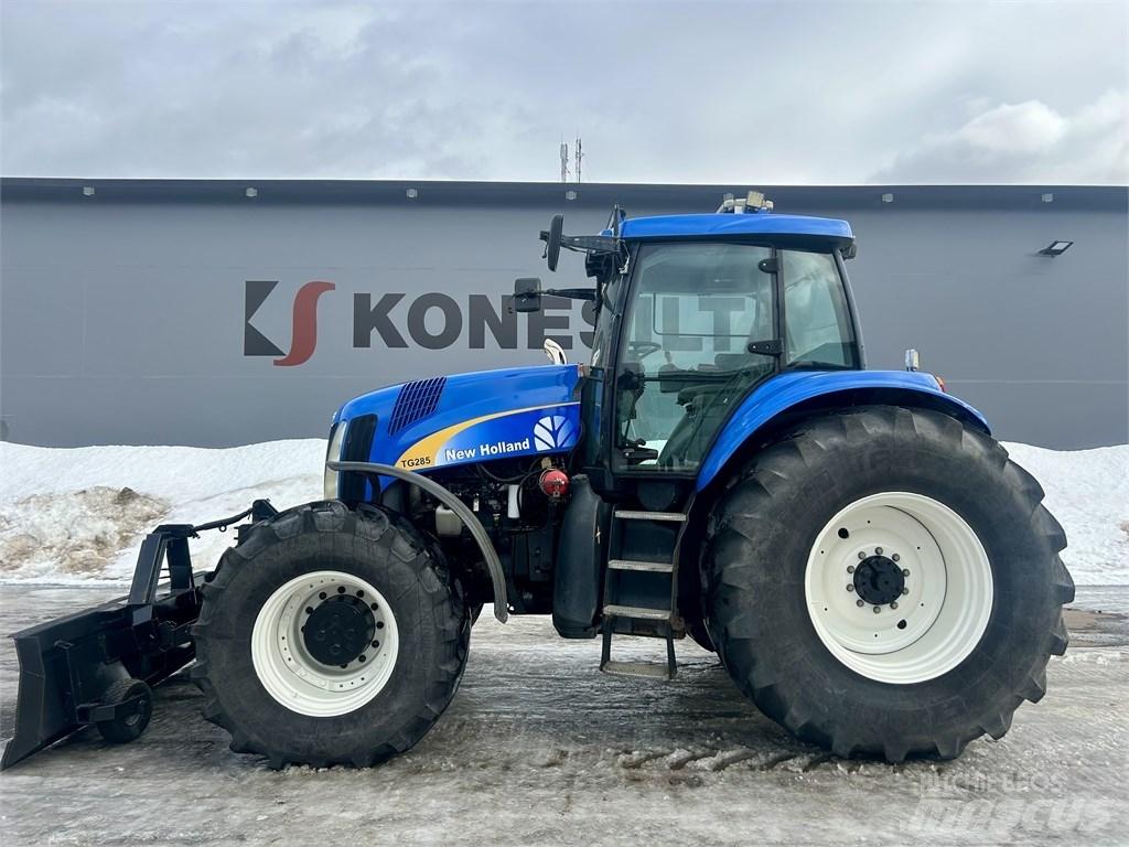 New Holland TG285 Traktoren