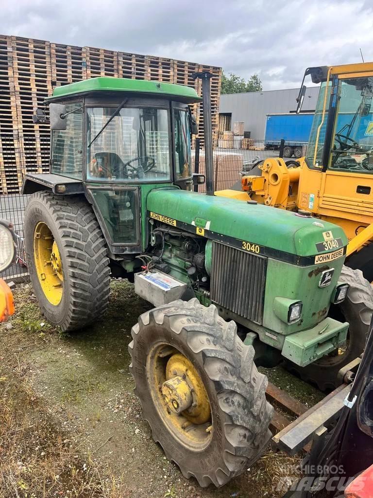 John Deere 3040 Traktoren