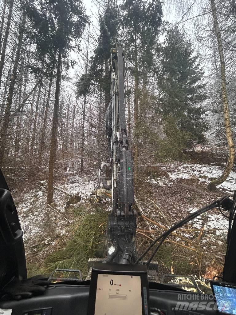 Rottne H8 Harvester