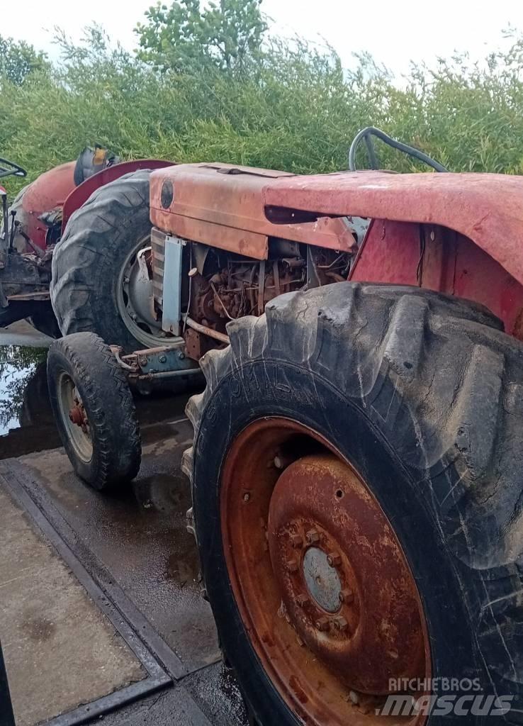 Massey Ferguson 165 Traktoren