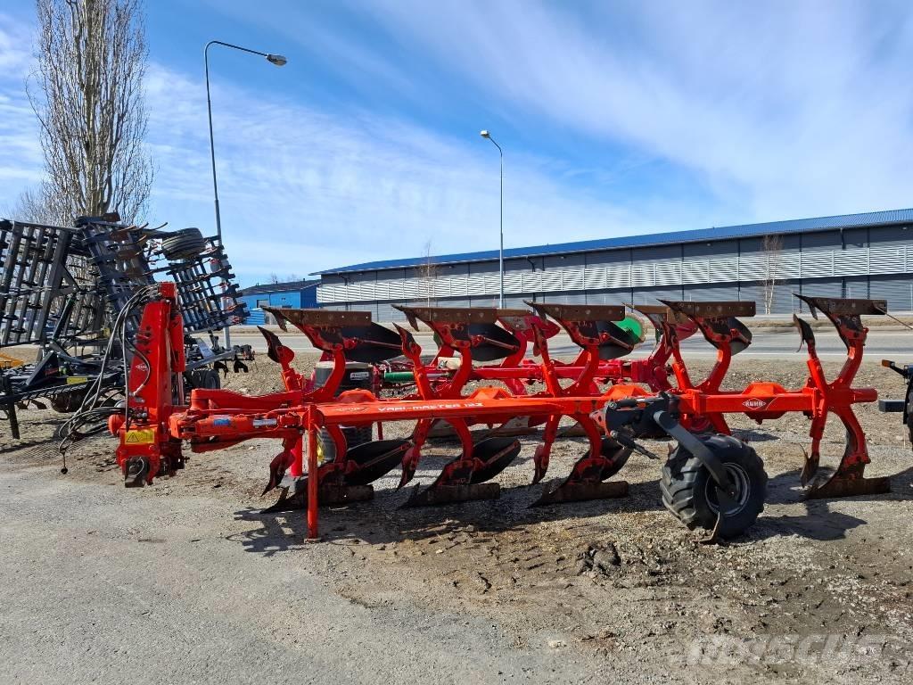 Kuhn Vari-Master 122 Wendepflüge