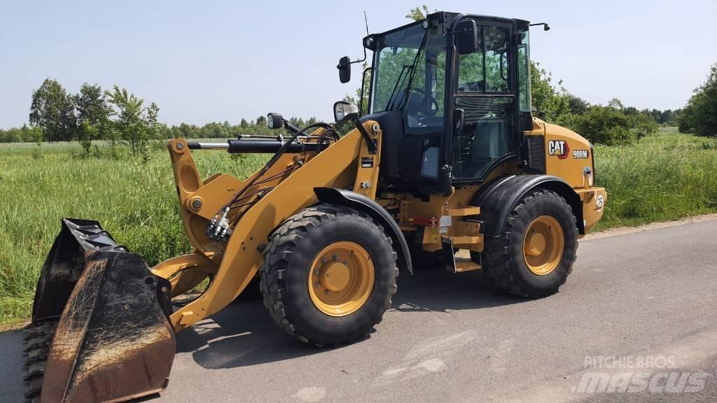 CAT 908M Radlader