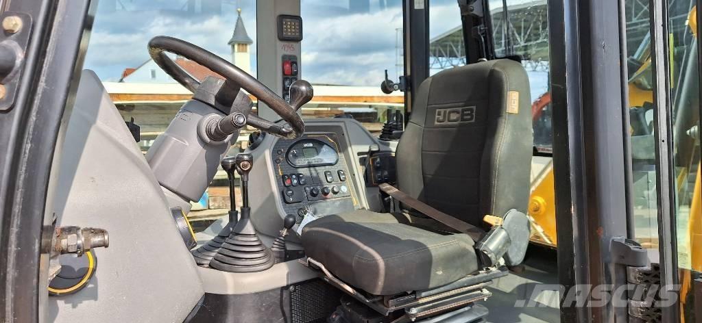 JCB 3cx compact Baggerlader