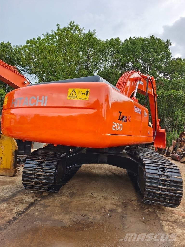 Hitachi EX 200-5 Raupenbagger