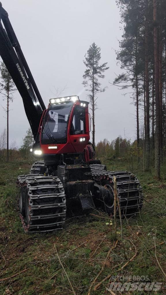 Komatsu 931 XC Harvester