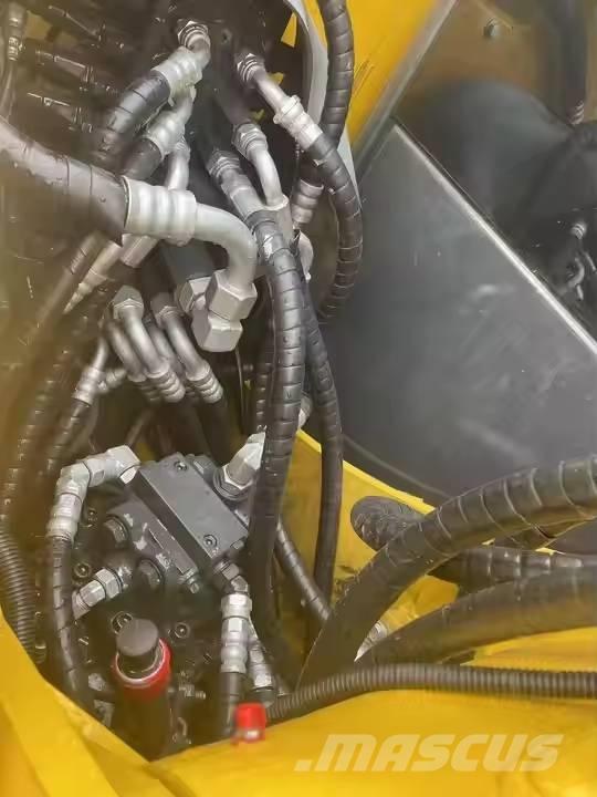 Komatsu PC70-8 Midibagger  7t - 12t