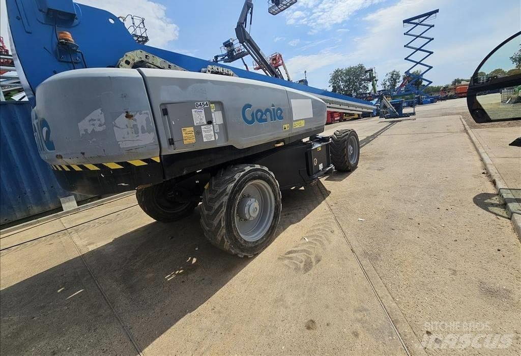 Genie SX135 XC Teleskopbühnen