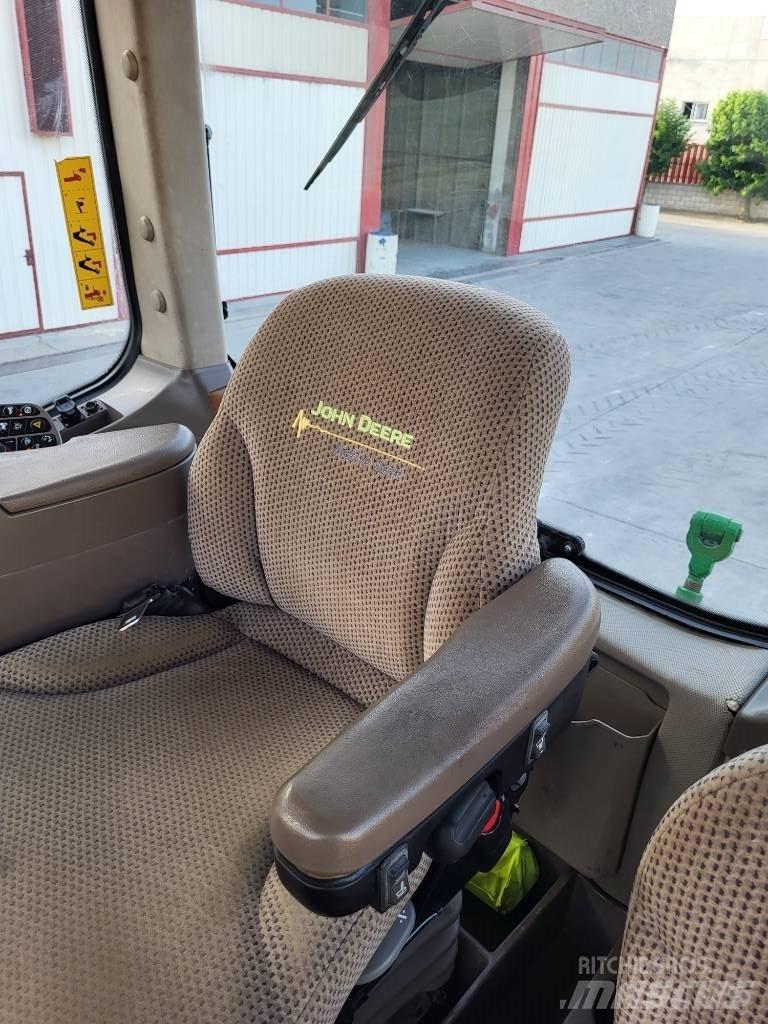 John Deere 8345 R Traktoren
