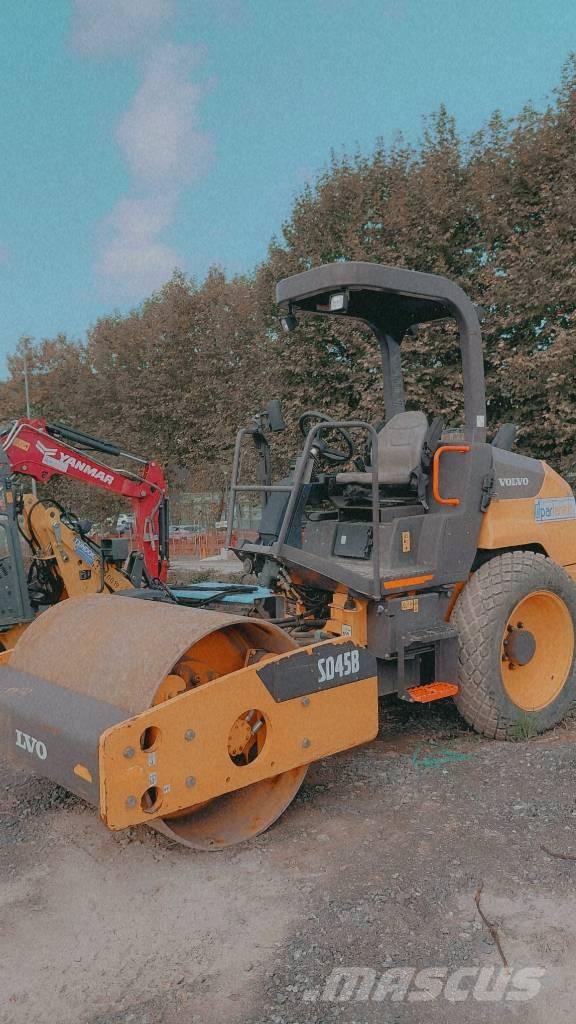 Volvo SD 45 B Walzenzüge