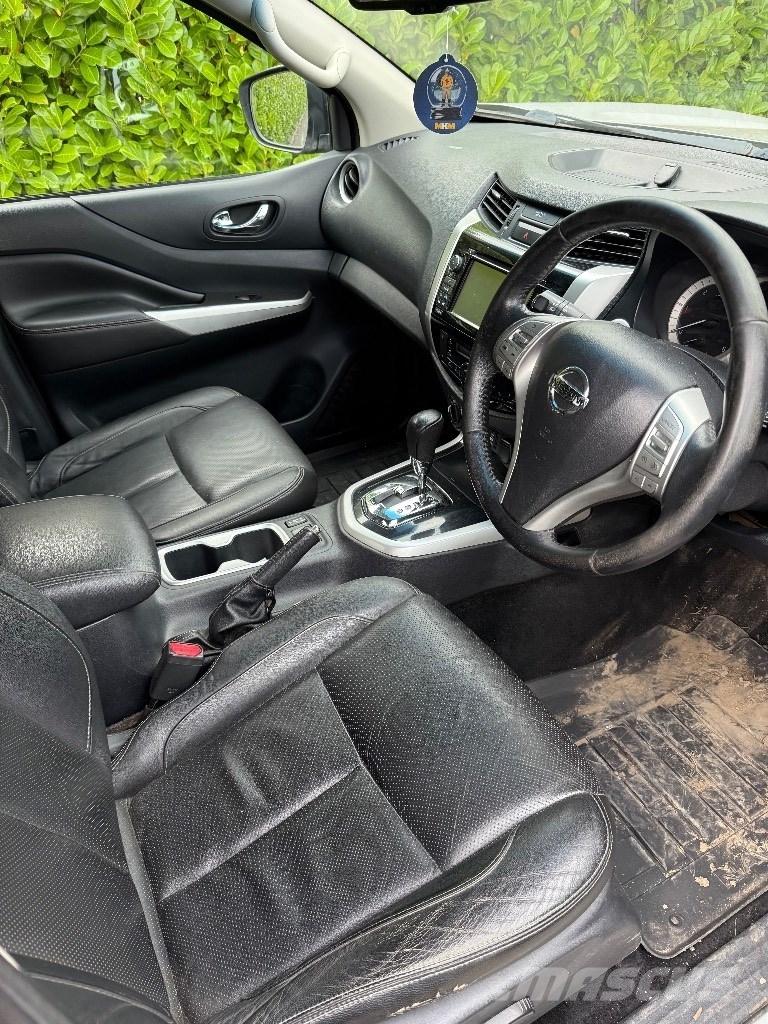 Nissan Navara Pickup/Pritschenwagen