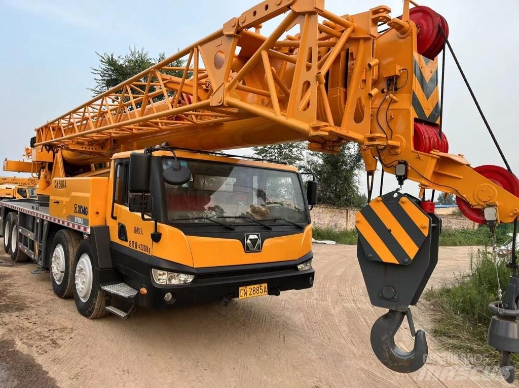 XCMG QY50KA Kranen voor alle terreinen