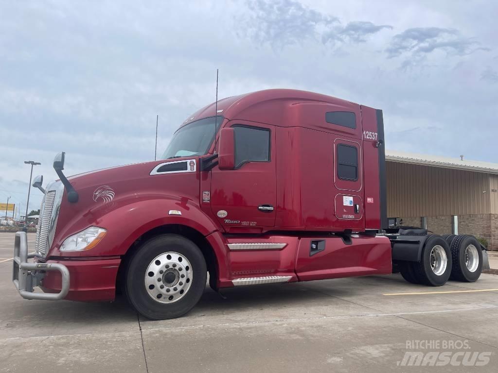 Kenworth T 680 Sattelzugmaschinen