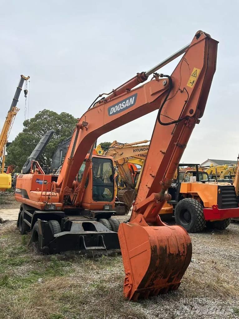 Doosan DH 210 W-7 Mobilbagger