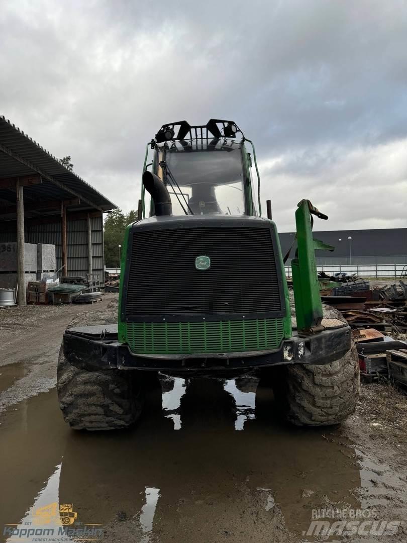 John Deere 1510E Forwarder