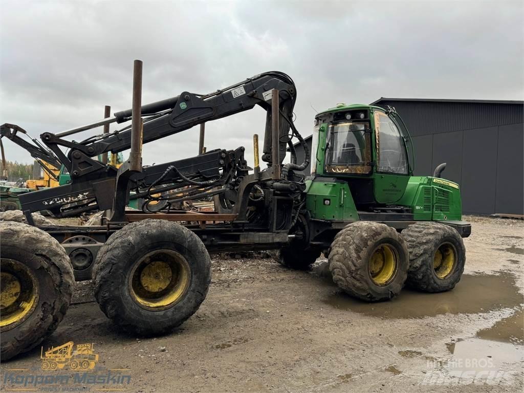 John Deere 1510E Forwarder