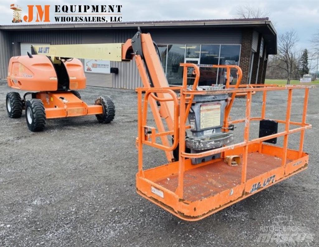 JLG 460 SJ Teleskopbühnen