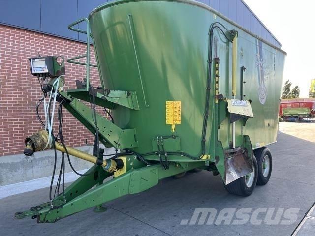 Peecon 26M³ Futtermischwagen
