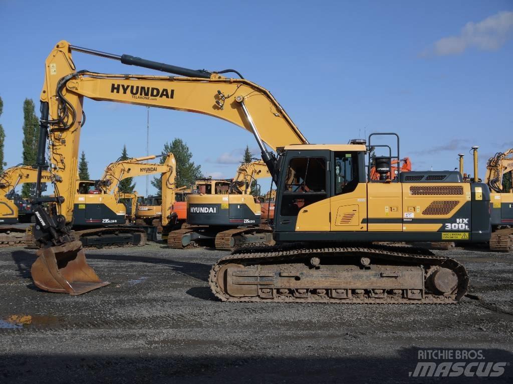 Hyundai HX 300 L Raupenbagger