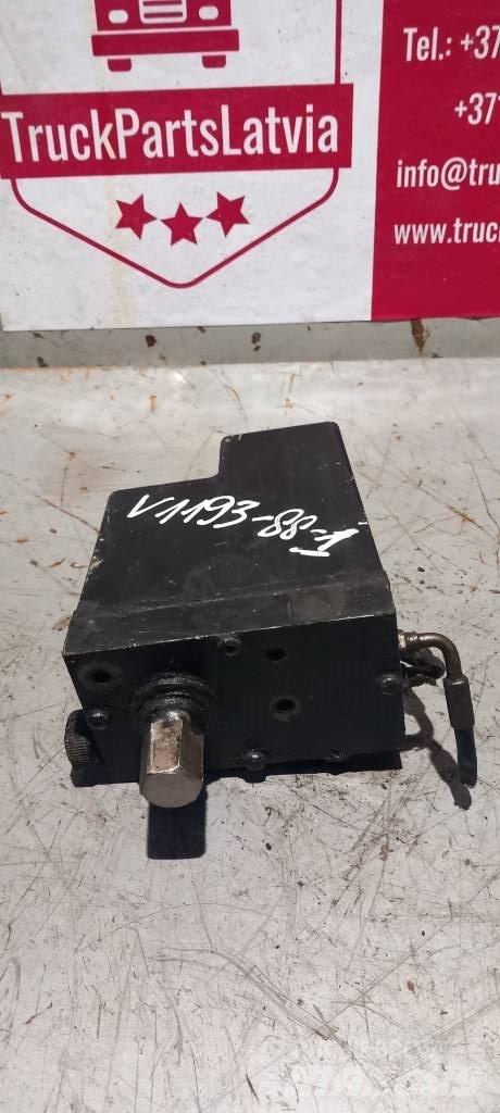 Volvo FH 12.  20917279 Hydraulik