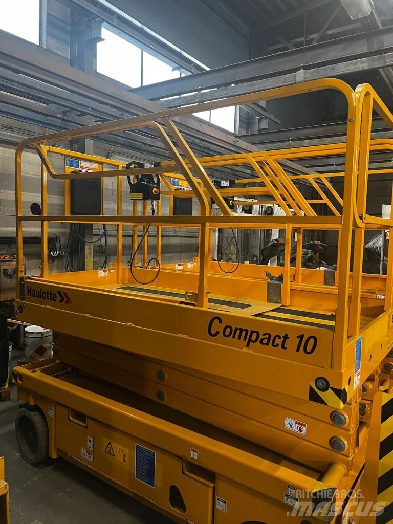 Haulotte Compact 10 Scheren-Arbeitsbühnen