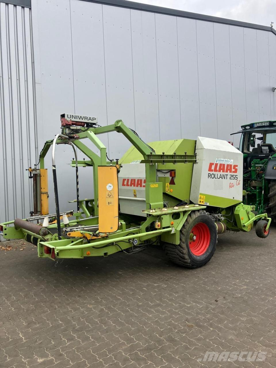 CLAAS Rollant 255 Rundballenpressen