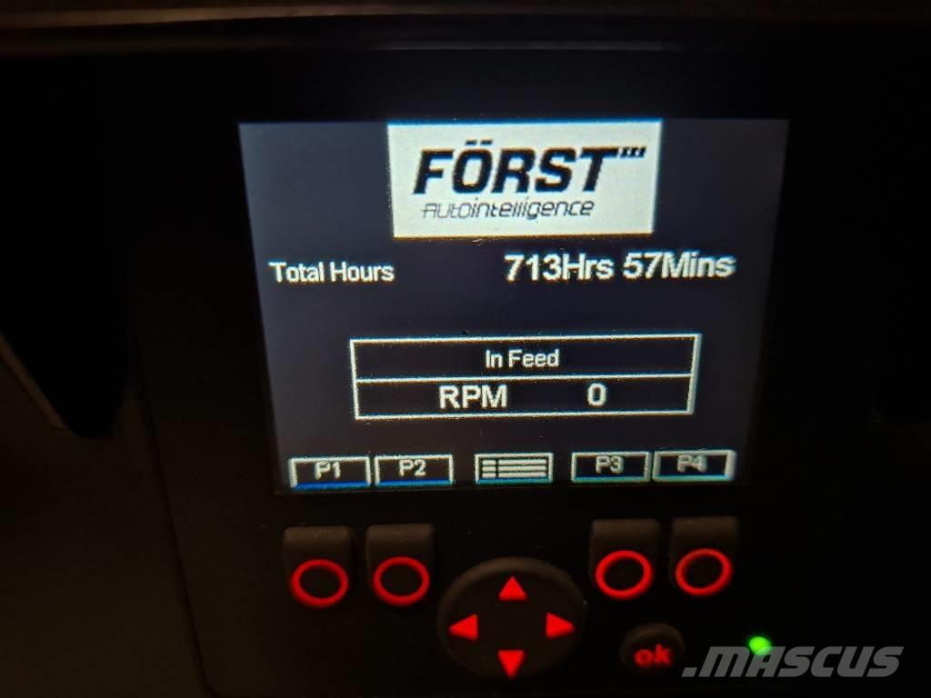 Forst ST8D Holzhäcksler